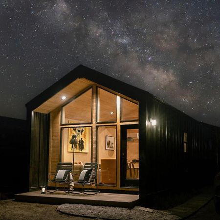 Yellowstone Peaks Hotel Island Park Bagian luar foto